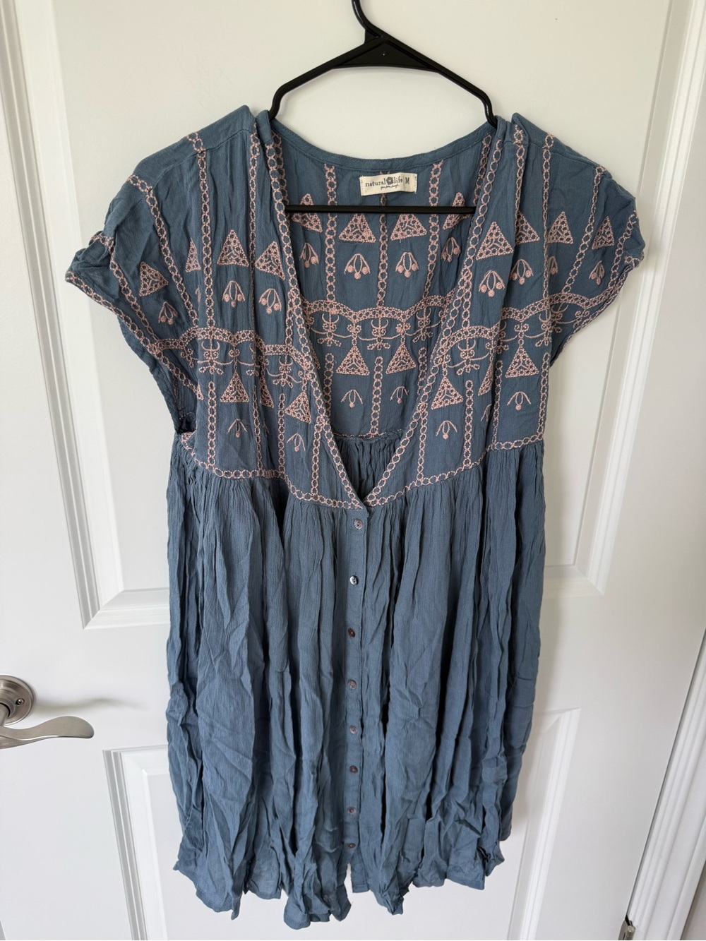 Natural Life Embroidered V Neck Oversized Tunic Size Medium